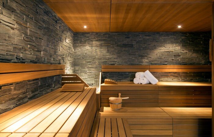 Does The Sauna or Steam Room Raise Your Metabolism More?