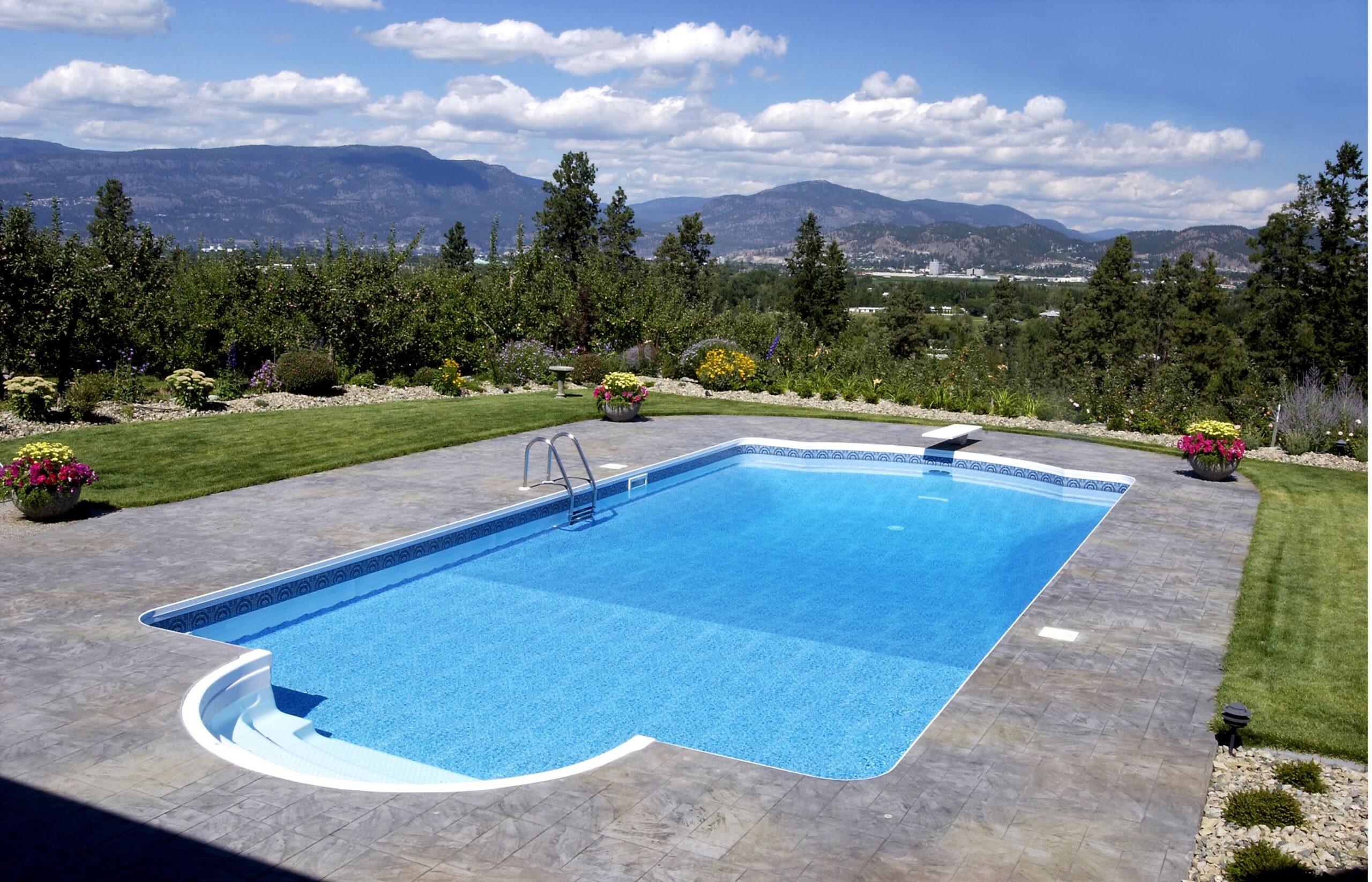 Is It Costly to Build a Swimming Pool?